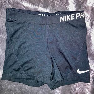 Black Nike Pros